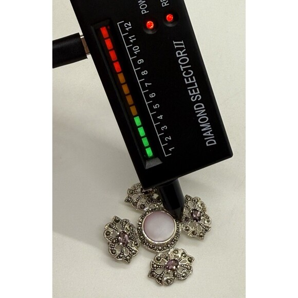 Sterling Silver Sparkling Amethyst & Marcasite Brooch Pin Cross Or Four-Lobed - Picture 11 of 11